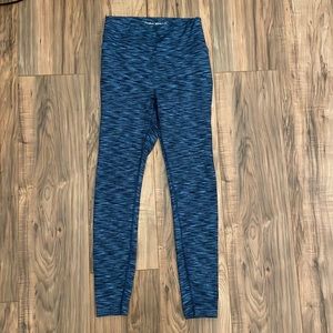Outdoor Voices Leggings Sz Small